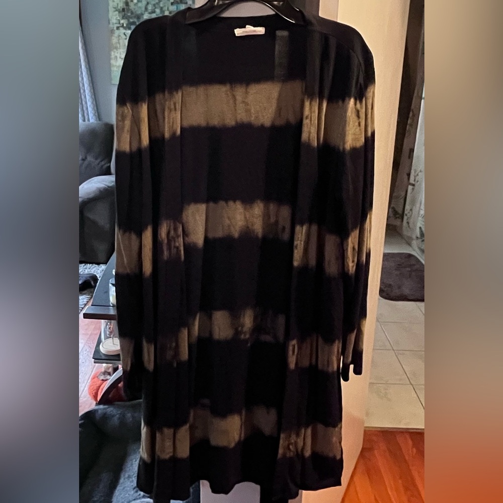 Maurice’s Lg Striped Black and Tan Cardigan